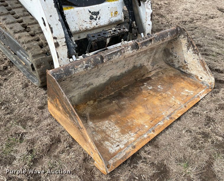 image for item DQ5713 2021 Bobcat T450  tracked skid steer loader