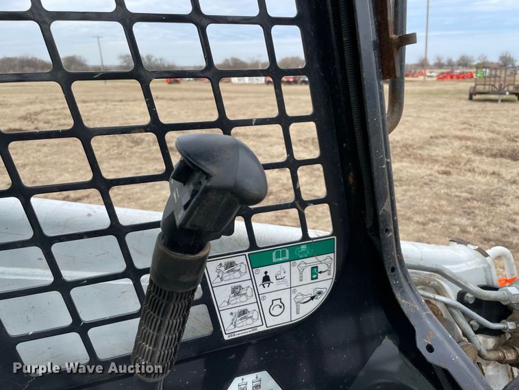 image for item DQ5713 2021 Bobcat T450  tracked skid steer loader