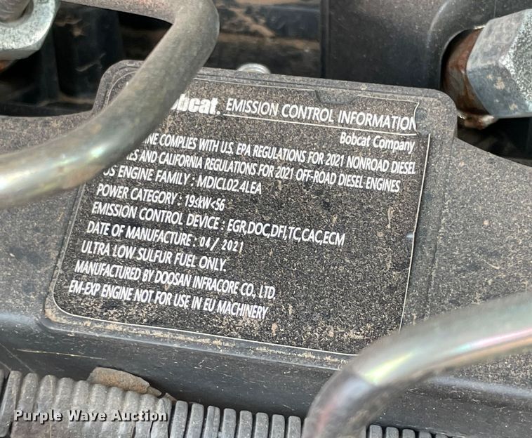 image for item DQ5713 2021 Bobcat T450  tracked skid steer loader