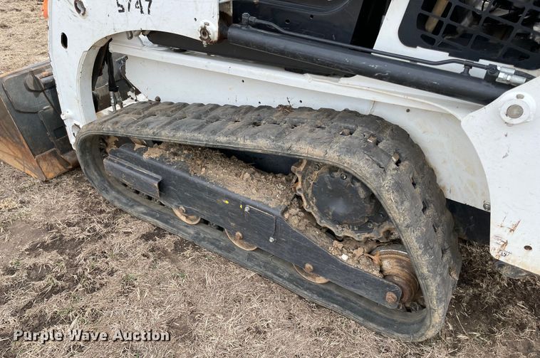 image for item DQ5713 2021 Bobcat T450  tracked skid steer loader