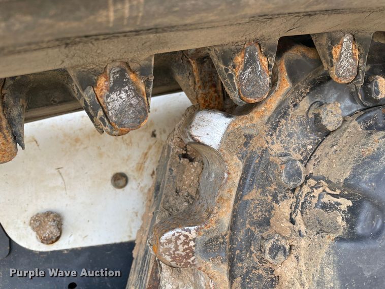 image for item DQ5713 2021 Bobcat T450  tracked skid steer loader