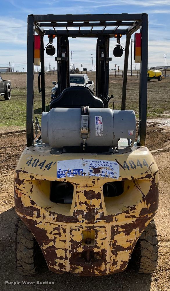 image for item DQ5715 2006 Komatsu EG25T-16  forklift