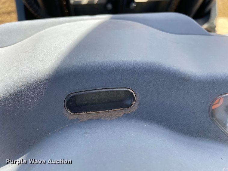 image for item DQ5715 2006 Komatsu EG25T-16  forklift