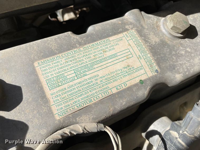 image for item DQ5715 2006 Komatsu EG25T-16  forklift