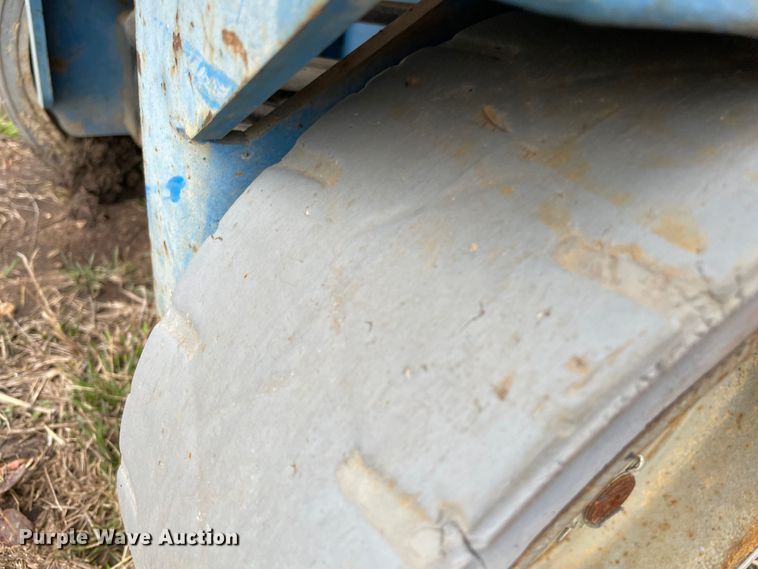 image for item DQ5716 Genie GS-2032  scissor lift