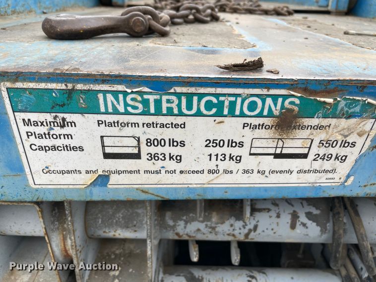 image for item DQ5716 Genie GS-2032  scissor lift