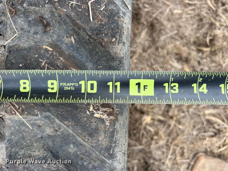 image for item DQ5720 2015 Bobcat E26  mini excavator