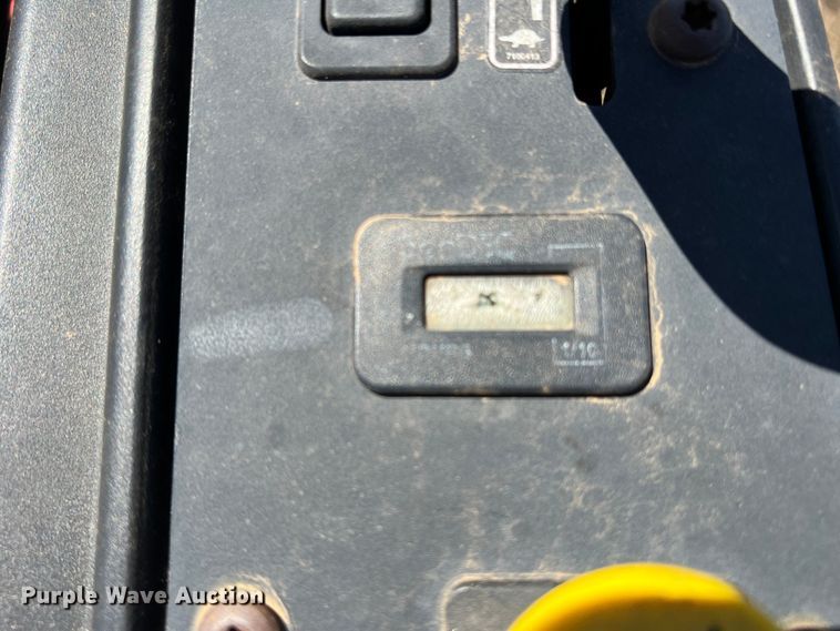 image for item DQ5722 Snapper RZT20420BVE2  ZTR lawn mower