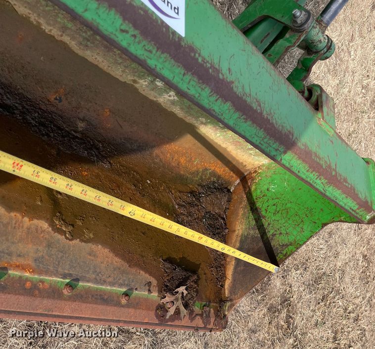 image for item DQ5725 2014 John Deere H165  loader