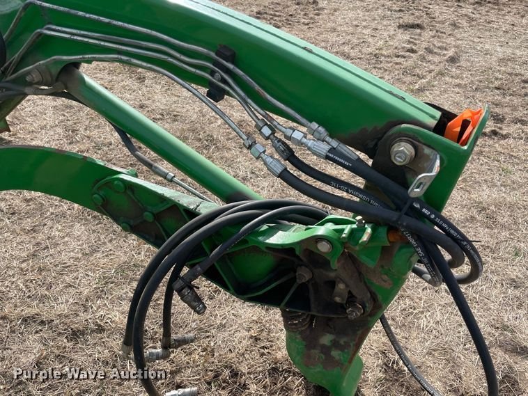 image for item DQ5725 2014 John Deere H165  loader