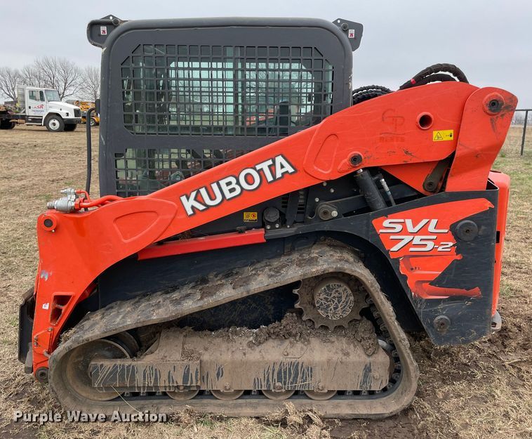 image for item DQ5727 Kubota SVL75-2  tracked skid steer loader