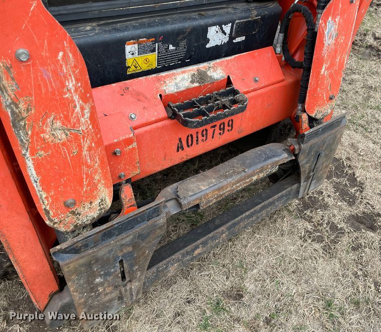 image for item DQ5727 Kubota SVL75-2  tracked skid steer loader