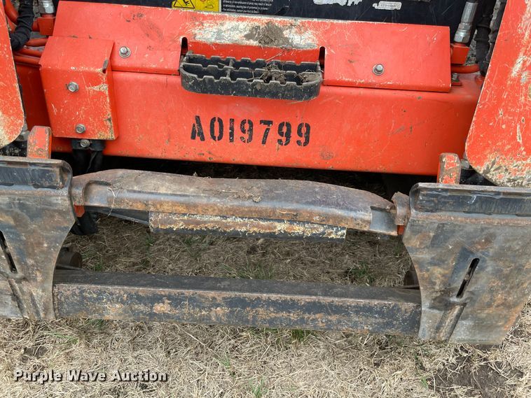 image for item DQ5727 Kubota SVL75-2  tracked skid steer loader