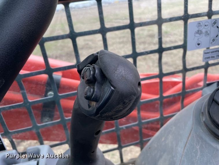 image for item DQ5727 Kubota SVL75-2  tracked skid steer loader