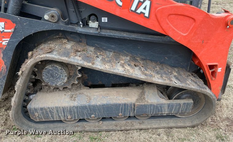image for item DQ5727 Kubota SVL75-2  tracked skid steer loader