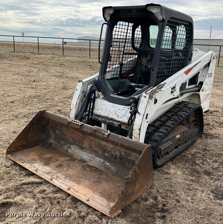 image for item DQ5728 2017 Bobcat T450  tracked skid steer loader