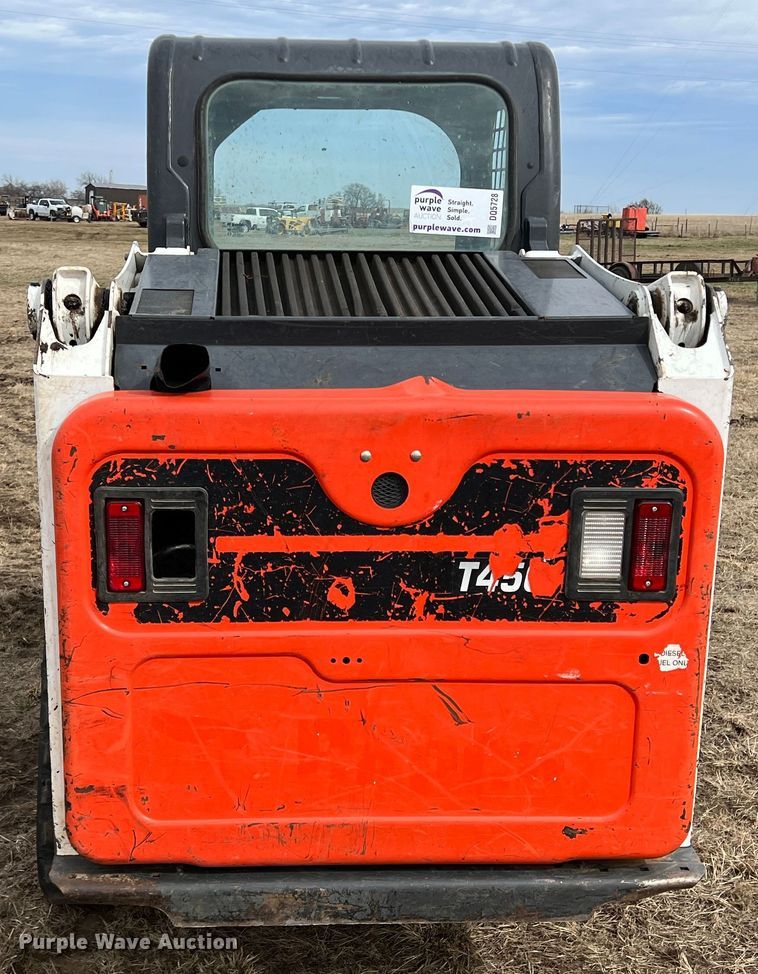 image for item DQ5728 2017 Bobcat T450  tracked skid steer loader