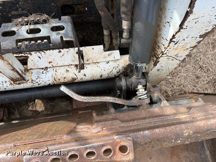 image for item DQ5728 2017 Bobcat T450  tracked skid steer loader