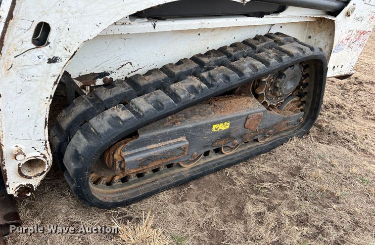 image for item DQ5728 2017 Bobcat T450  tracked skid steer loader