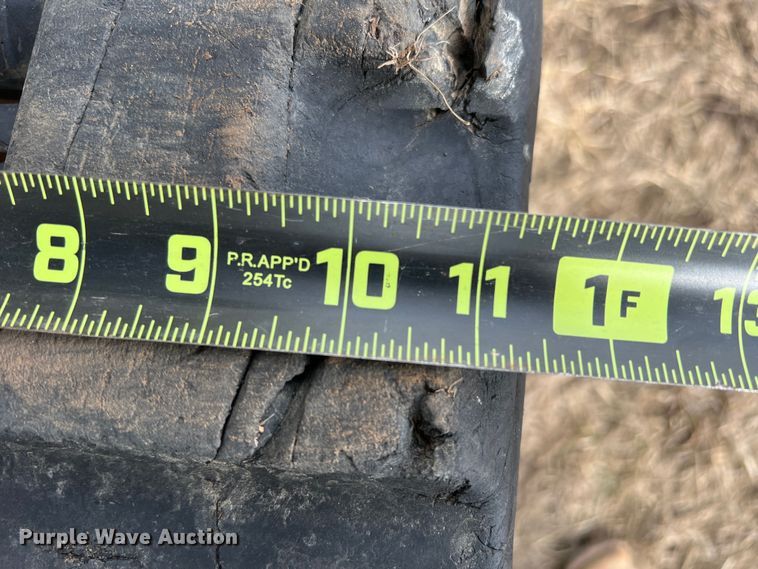 image for item DQ5728 2017 Bobcat T450  tracked skid steer loader