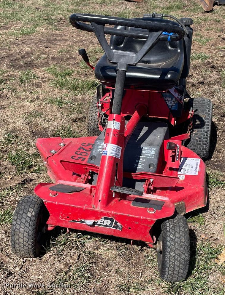 image for item DQ5731 Snapper 7800786  lawn mower