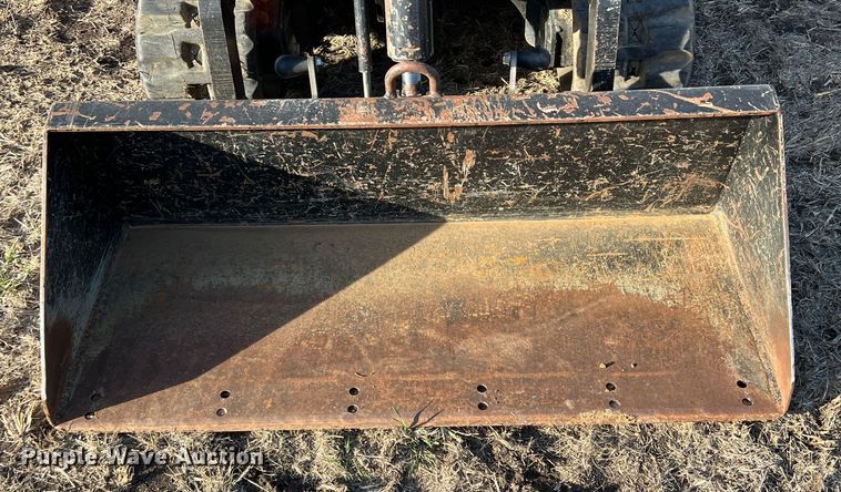 image for item DQ5735 2018 Ditch Witch SK800  compact utility loader