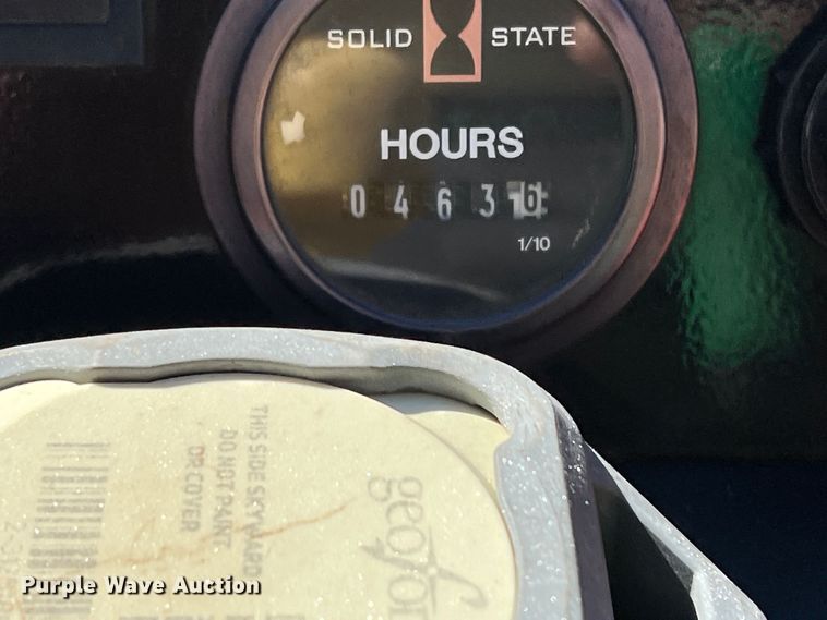 image for item DQ5735 2018 Ditch Witch SK800  compact utility loader