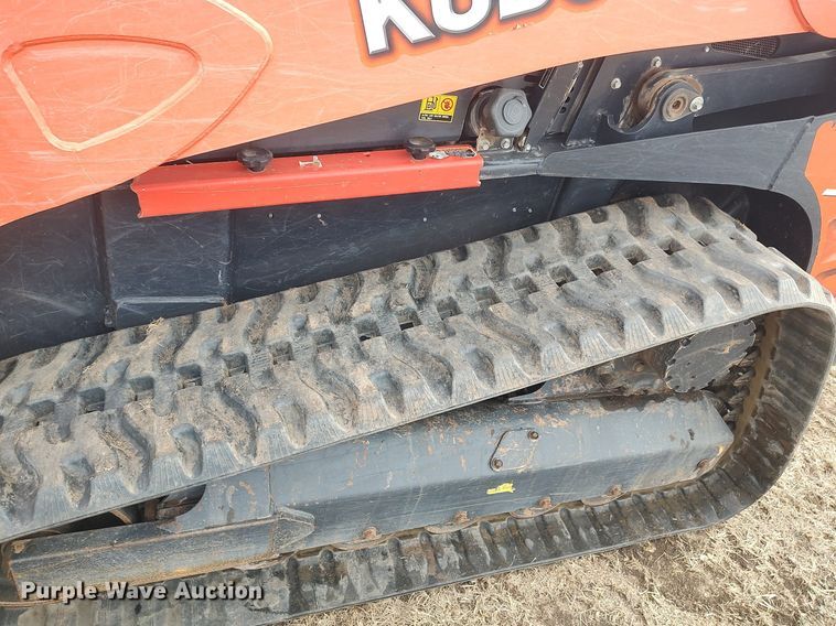 image for item DQ5736 2019 Kubota SVL95-2S  tracked skid steer loader