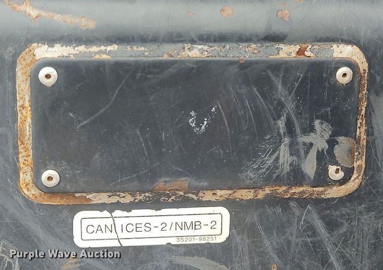 image for item DQ5736 2019 Kubota SVL95-2S  tracked skid steer loader