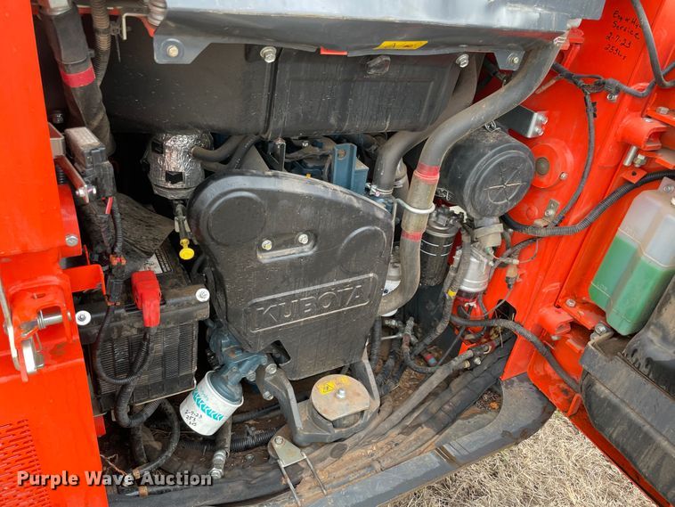 image for item DQ5738 Kubota SSV65  skid steer loader