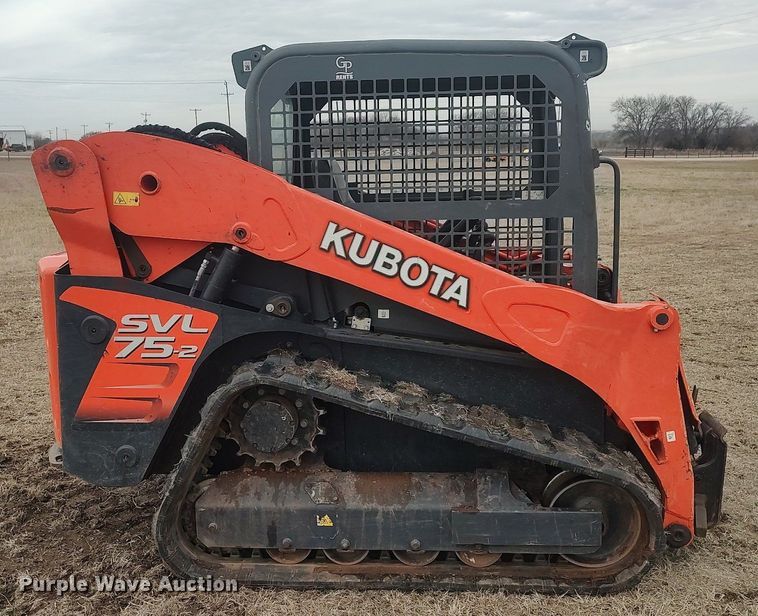 image for item DQ5739 2020 Kubota SVL75-2  tracked skid steer loader