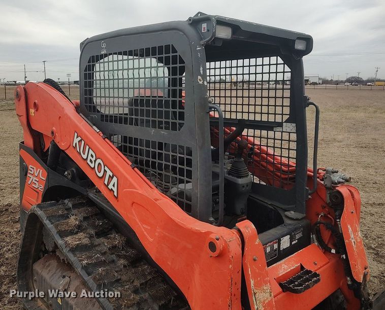 image for item DQ5739 2020 Kubota SVL75-2  tracked skid steer loader