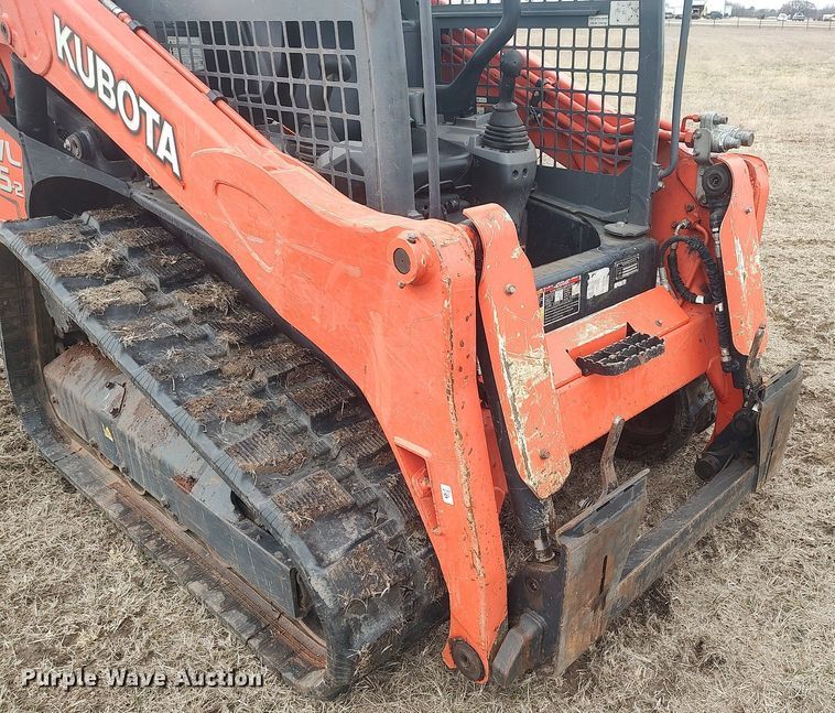 image for item DQ5739 2020 Kubota SVL75-2  tracked skid steer loader