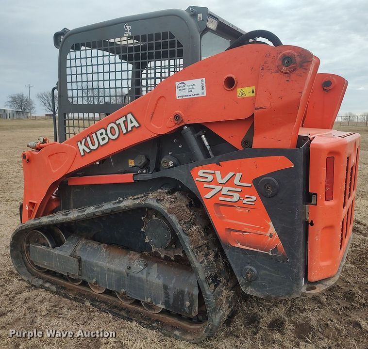 image for item DQ5739 2020 Kubota SVL75-2  tracked skid steer loader