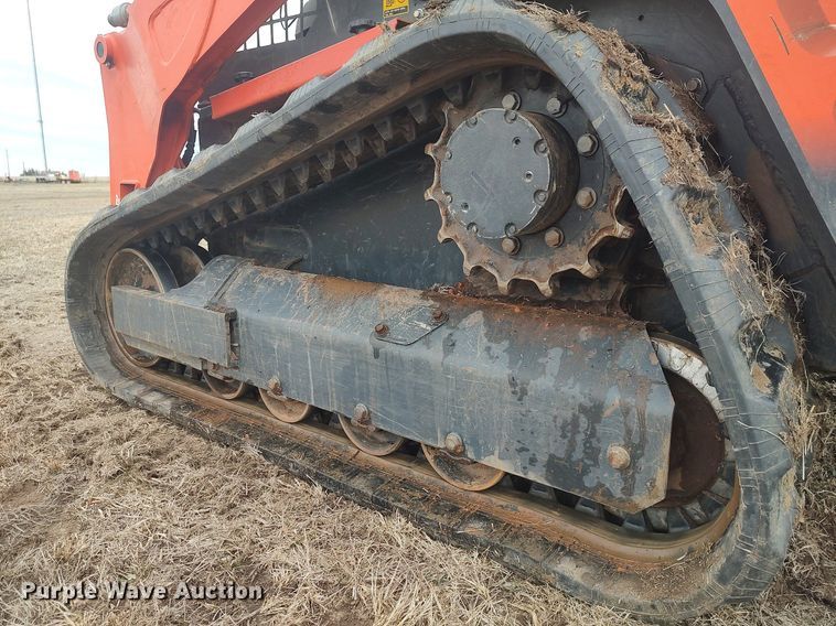 image for item DQ5739 2020 Kubota SVL75-2  tracked skid steer loader