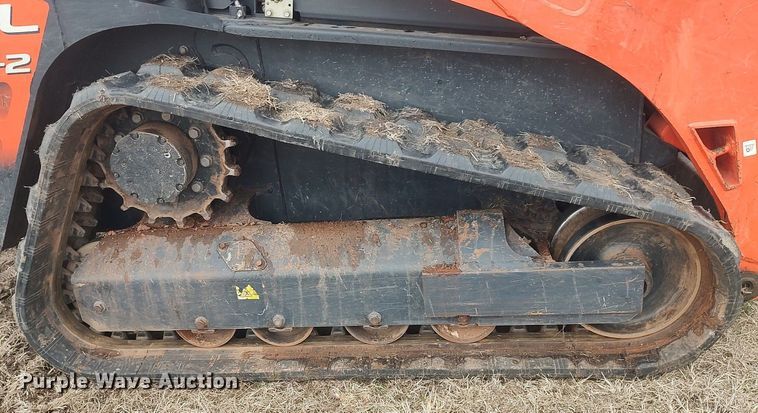 image for item DQ5739 2020 Kubota SVL75-2  tracked skid steer loader