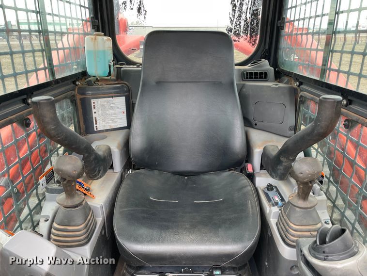 image for item DQ5740 2020 Kubota SVL95-2S  tracked skid steer loader