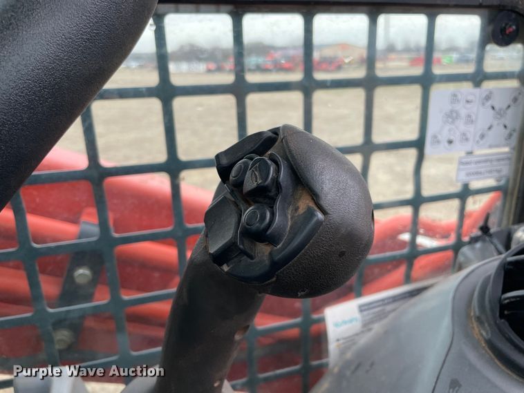 image for item DQ5740 2020 Kubota SVL95-2S  tracked skid steer loader