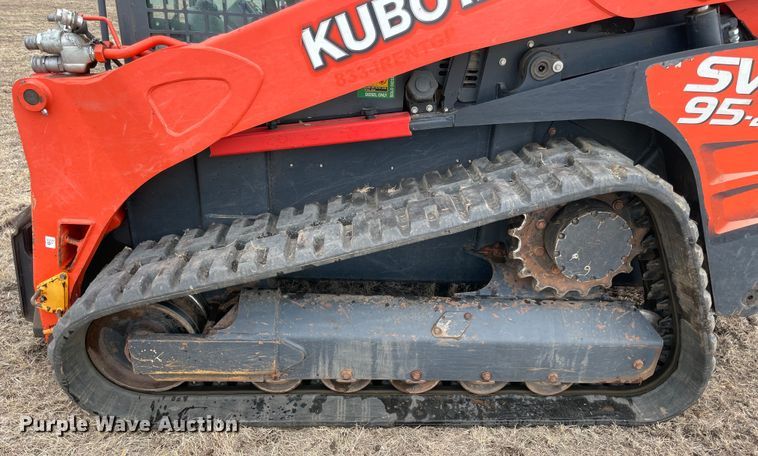 image for item DQ5740 2020 Kubota SVL95-2S  tracked skid steer loader
