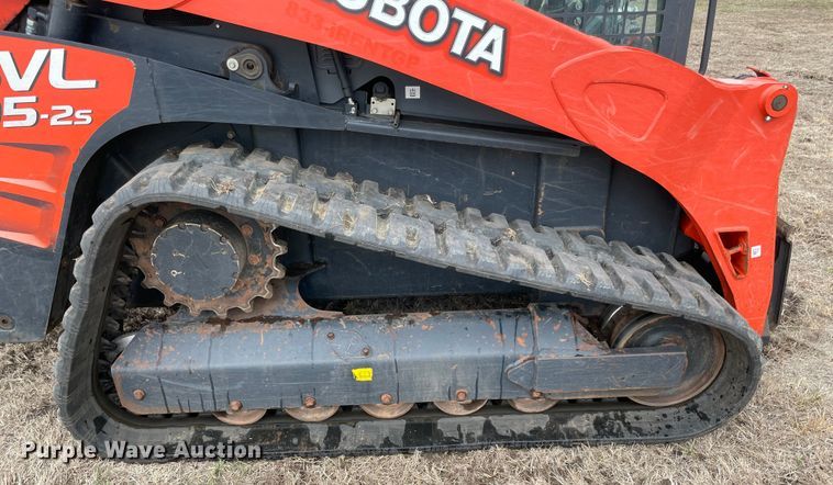 image for item DQ5740 2020 Kubota SVL95-2S  tracked skid steer loader