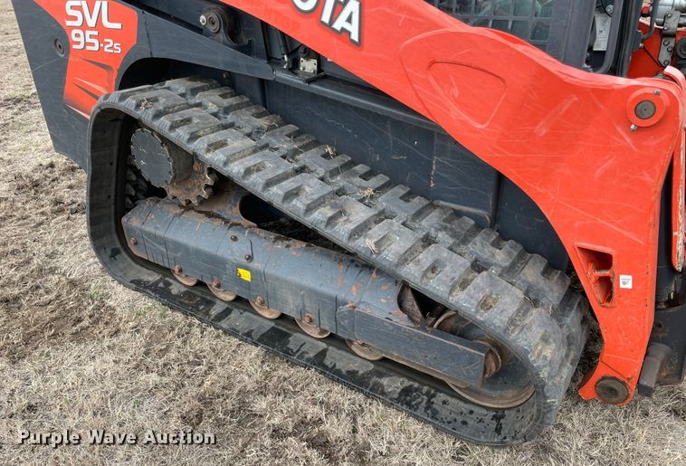 image for item DQ5740 2020 Kubota SVL95-2S  tracked skid steer loader