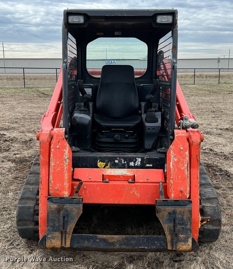 image for item DQ5741 2020 Kubota SVL75-2  tracked skid steer loader