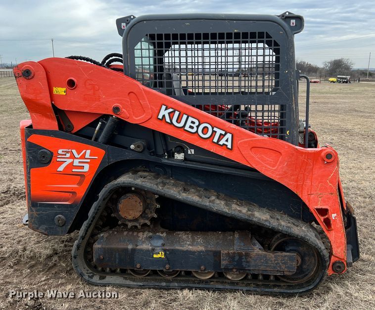 image for item DQ5741 2020 Kubota SVL75-2  tracked skid steer loader