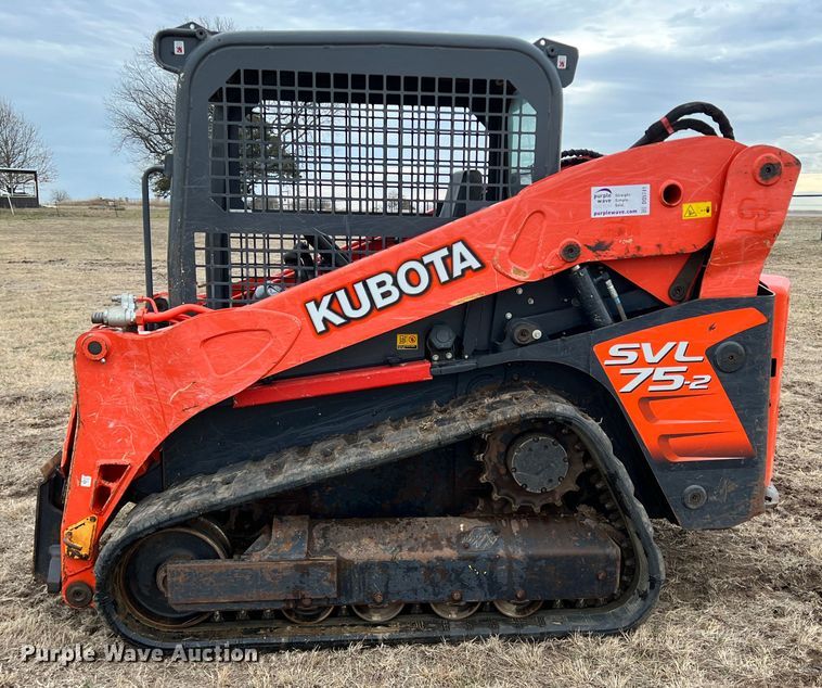 image for item DQ5741 2020 Kubota SVL75-2  tracked skid steer loader