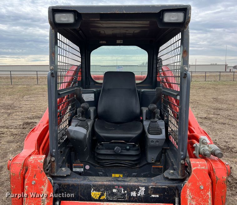 image for item DQ5741 2020 Kubota SVL75-2  tracked skid steer loader