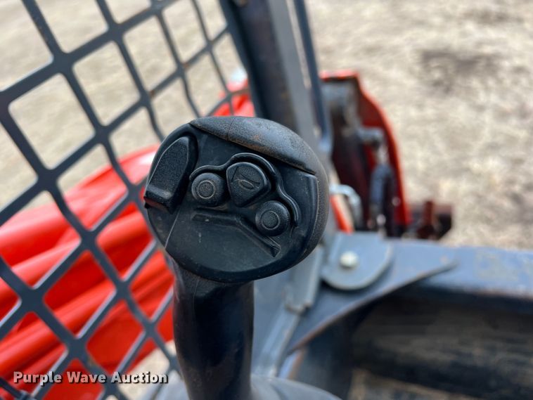 image for item DQ5741 2020 Kubota SVL75-2  tracked skid steer loader