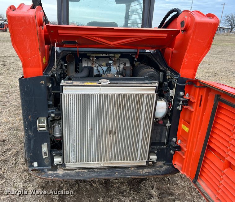 image for item DQ5741 2020 Kubota SVL75-2  tracked skid steer loader