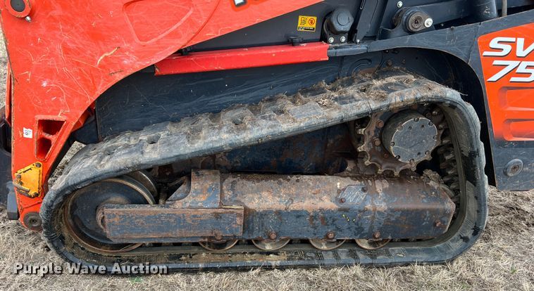 image for item DQ5741 2020 Kubota SVL75-2  tracked skid steer loader