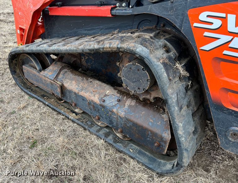 image for item DQ5741 2020 Kubota SVL75-2  tracked skid steer loader