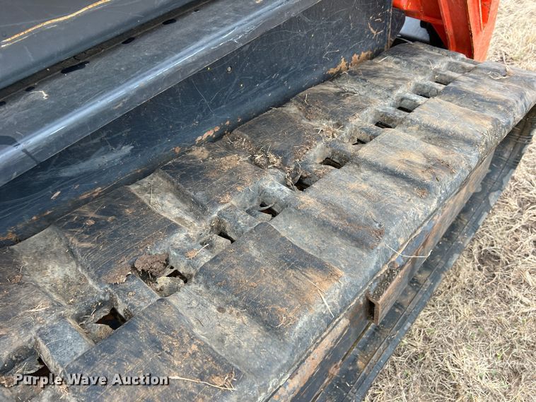 image for item DQ5741 2020 Kubota SVL75-2  tracked skid steer loader